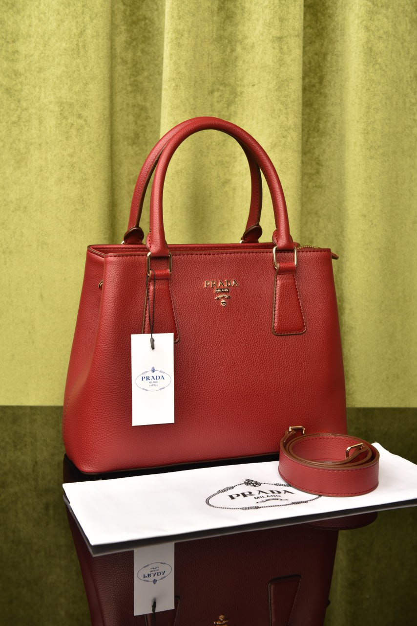 Kleine Saffiano-Ledertasche